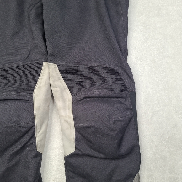 BMW Motorrad Men’s GS Dry Size 44 (34x30) ADV Motorcycle Riding Pants Padded - Picture 7 of 16